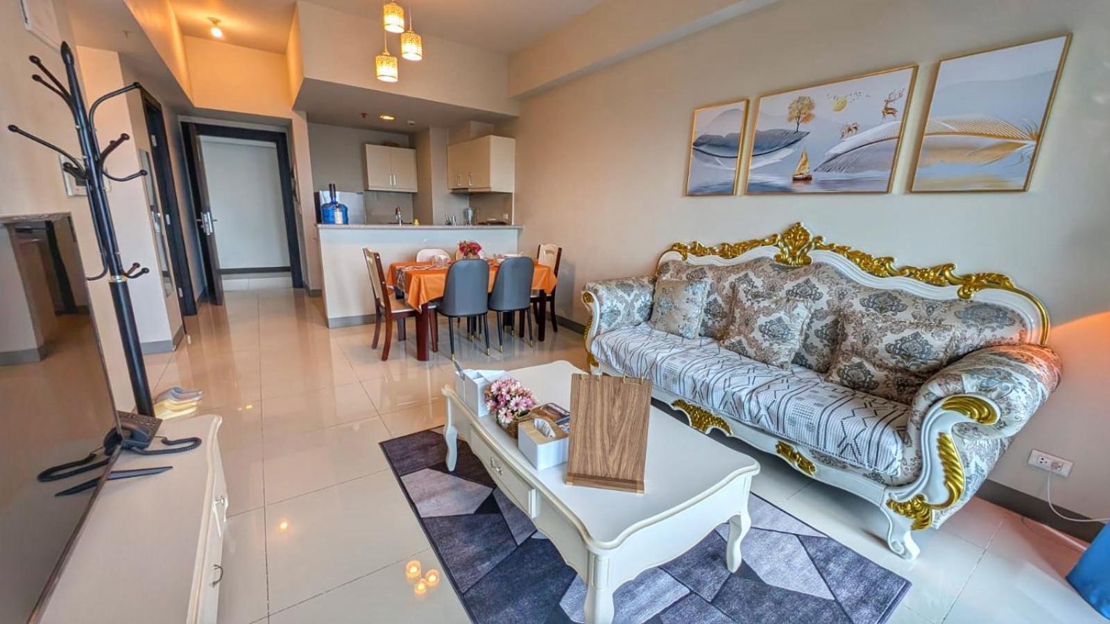 Eg Private House -Bgc Uptown Lejlighedshotel Taguig Eksteriør billede