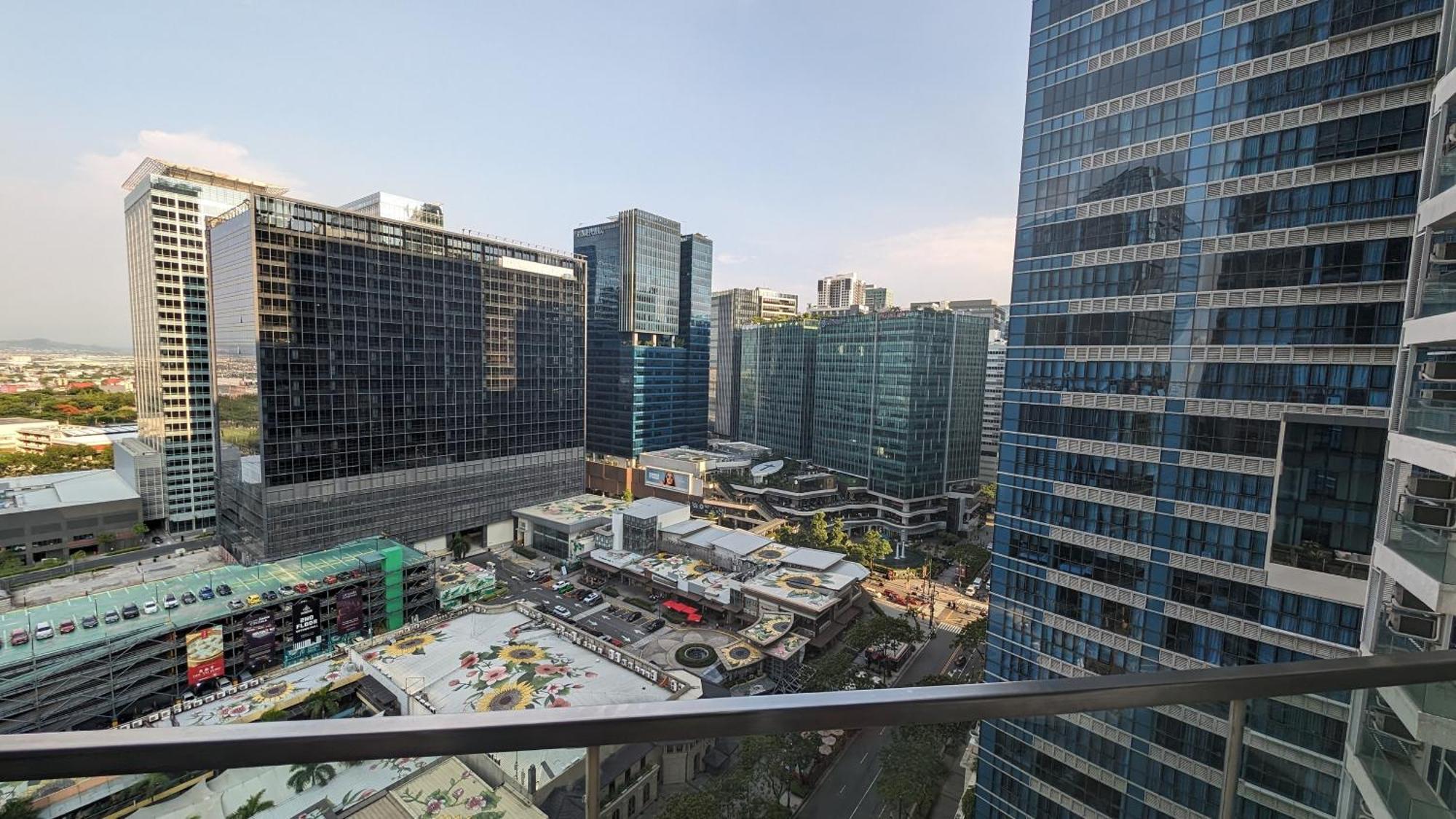 Eg Private House -Bgc Uptown Lejlighedshotel Taguig Eksteriør billede