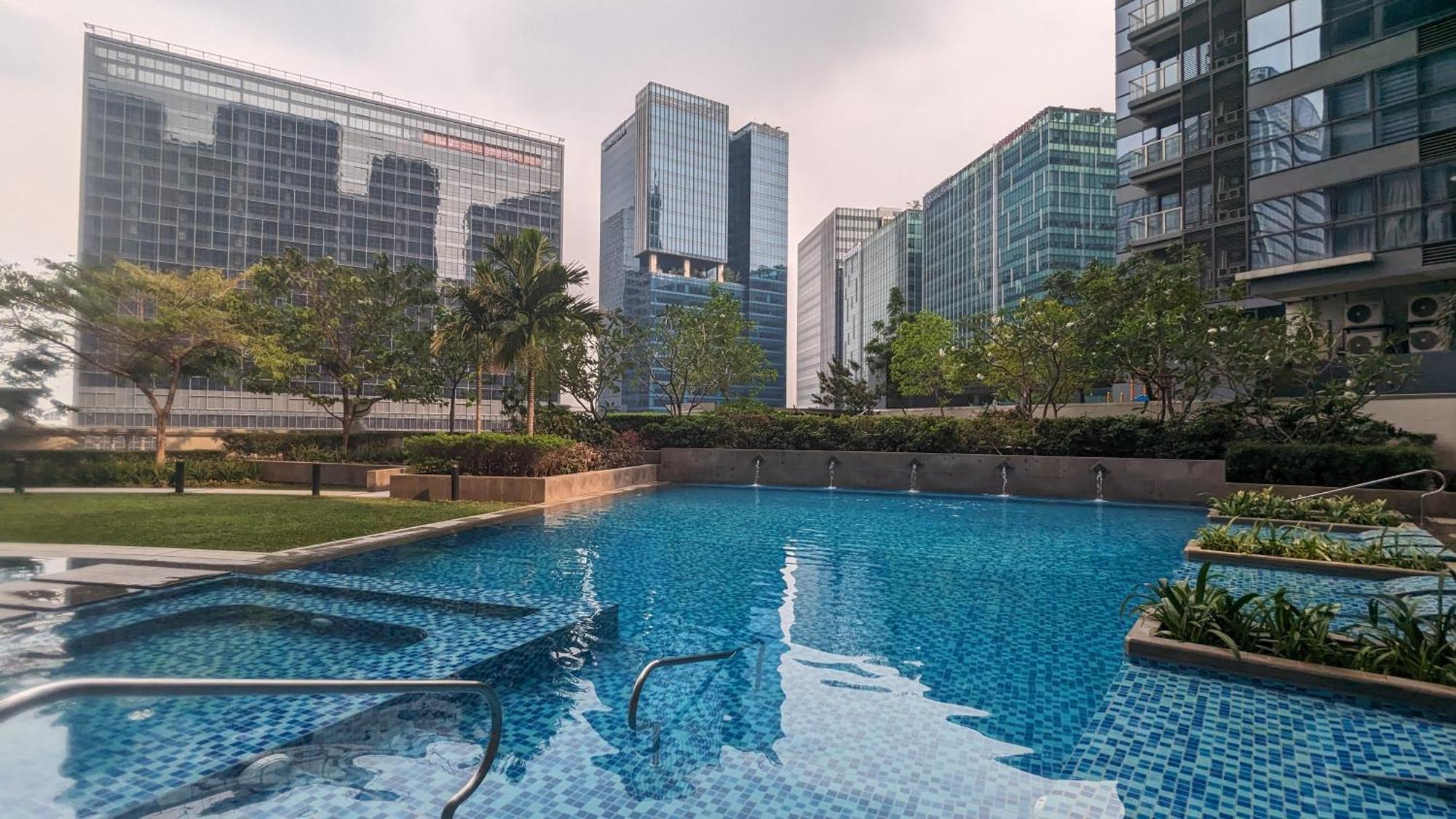 Eg Private House -Bgc Uptown Lejlighedshotel Taguig Eksteriør billede